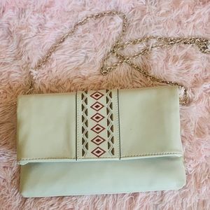 SOLD!!! Market and Spruce cross body clutch purse